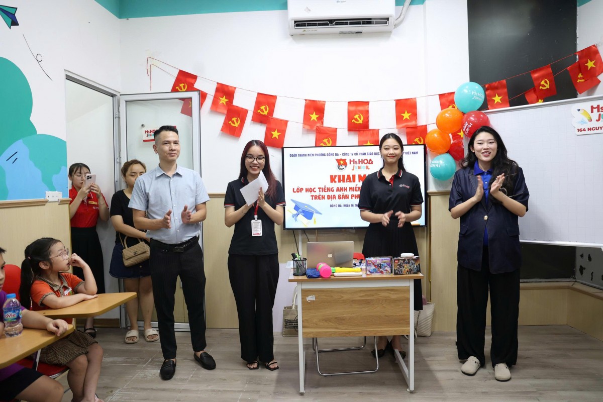 Sân chơi tiếng Anh miễn phí cho thiếu nhi phường Đống Đa