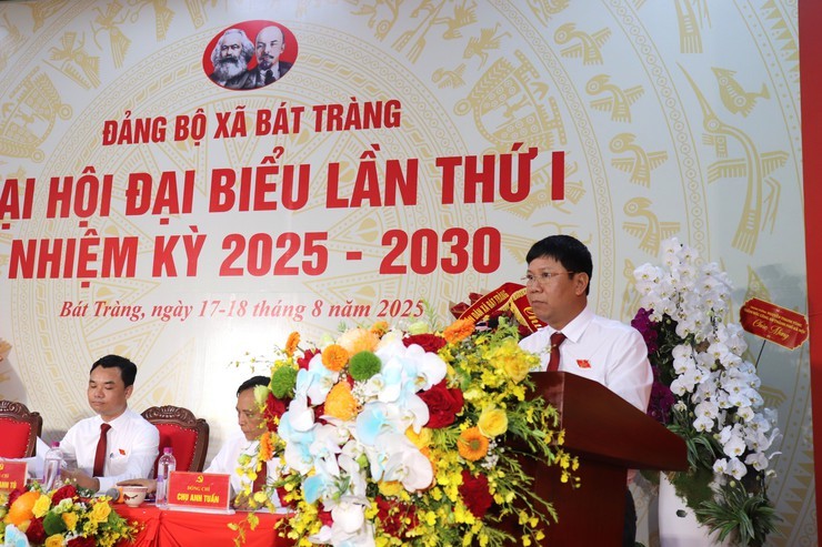 Xây dựng xã Bát Tràng phát triển toàn diện, bền vững