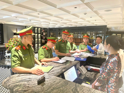 Hà Nội siết chặt quản lý các cơ sở lưu trú, đảm bảo an ninh cho Đại lễ