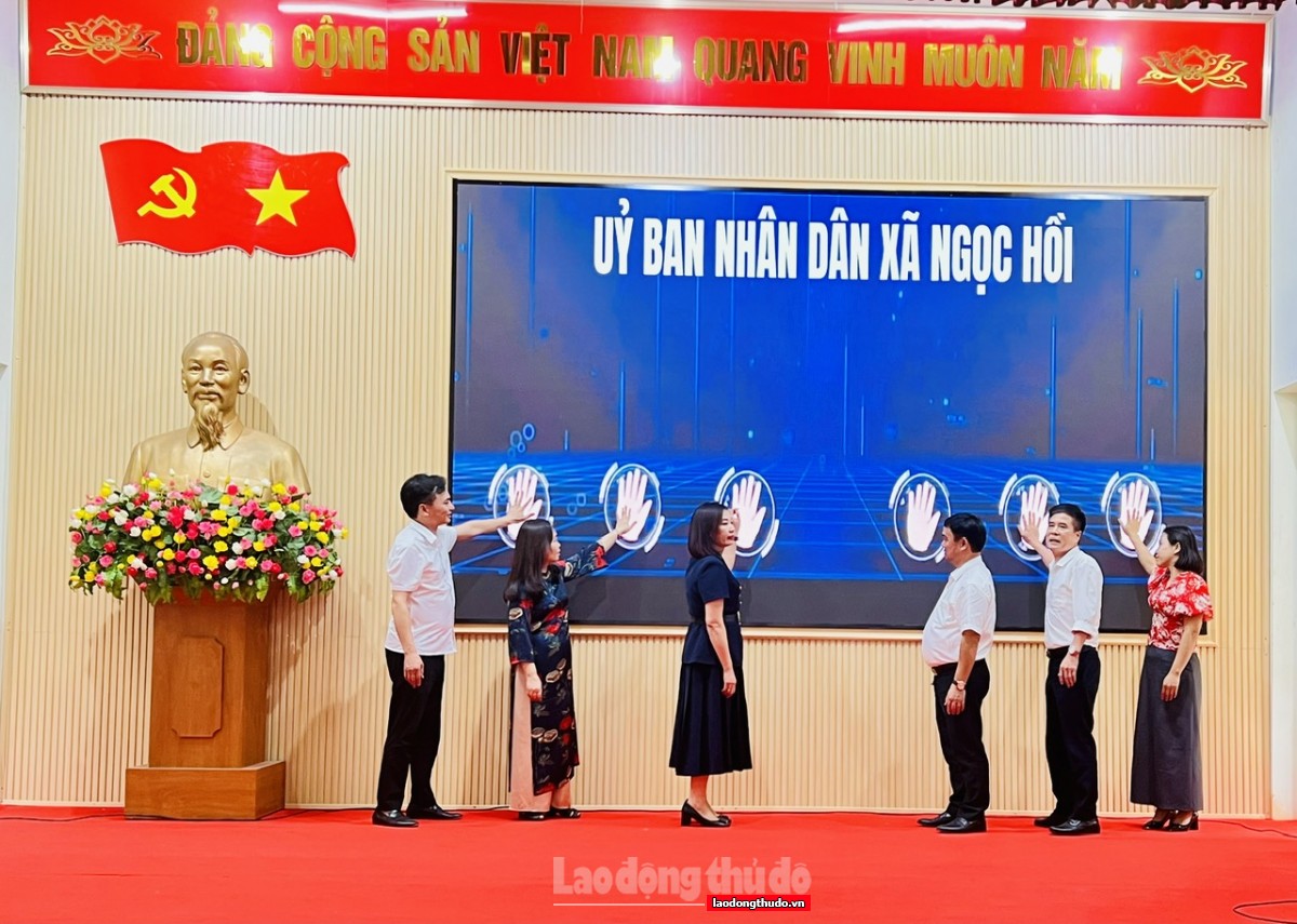 “45 ngày đêm” thần tốc phổ cập kỹ năng số cho người dân xã Ngọc Hồi