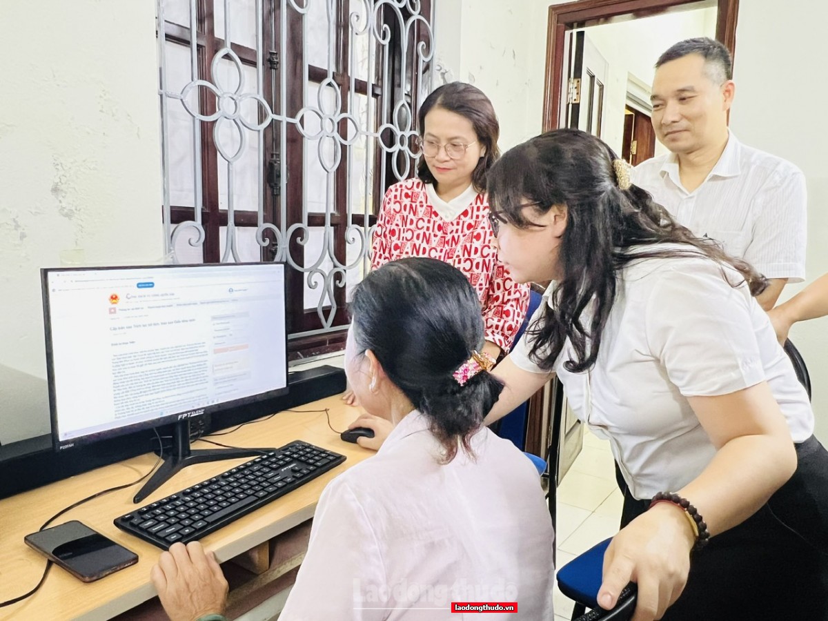 “45 ngày đêm” thần tốc phổ cập kỹ năng số cho người dân xã Ngọc Hồi