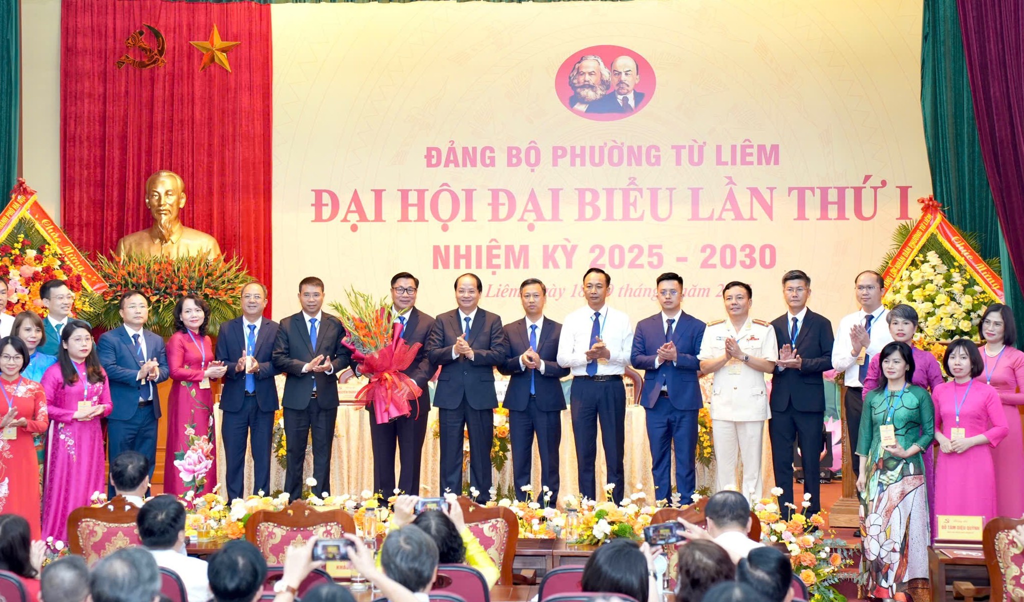 Từ Liêm phát huy khối đại đoàn kết toàn dân, xây dựng phường giàu đẹp