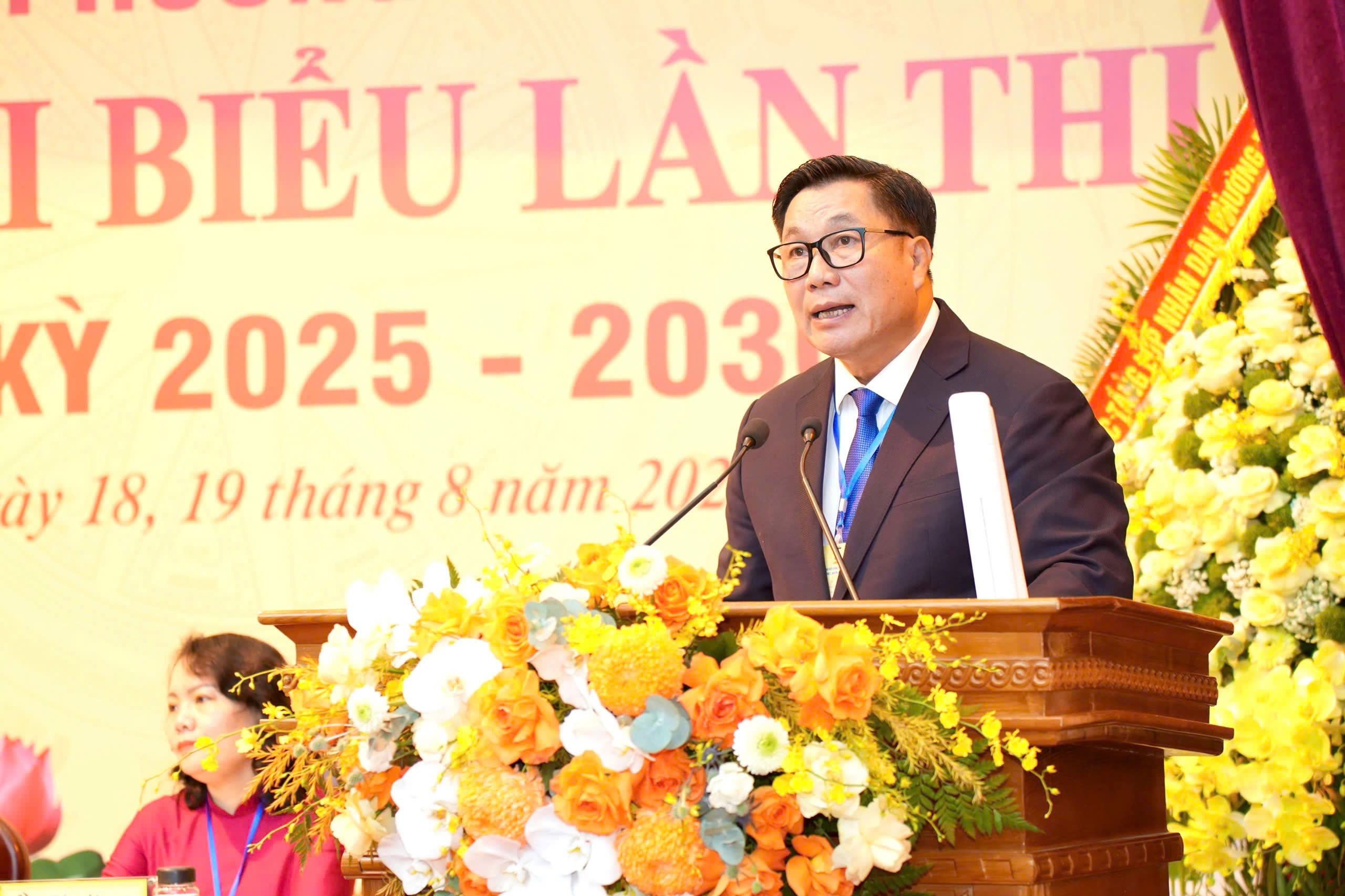 Đại hội Đảng bộ phường Từ Liêm Từ Liêm phát huy khối đại đoàn kết toàn dân, xây dựng phường giàu đẹp