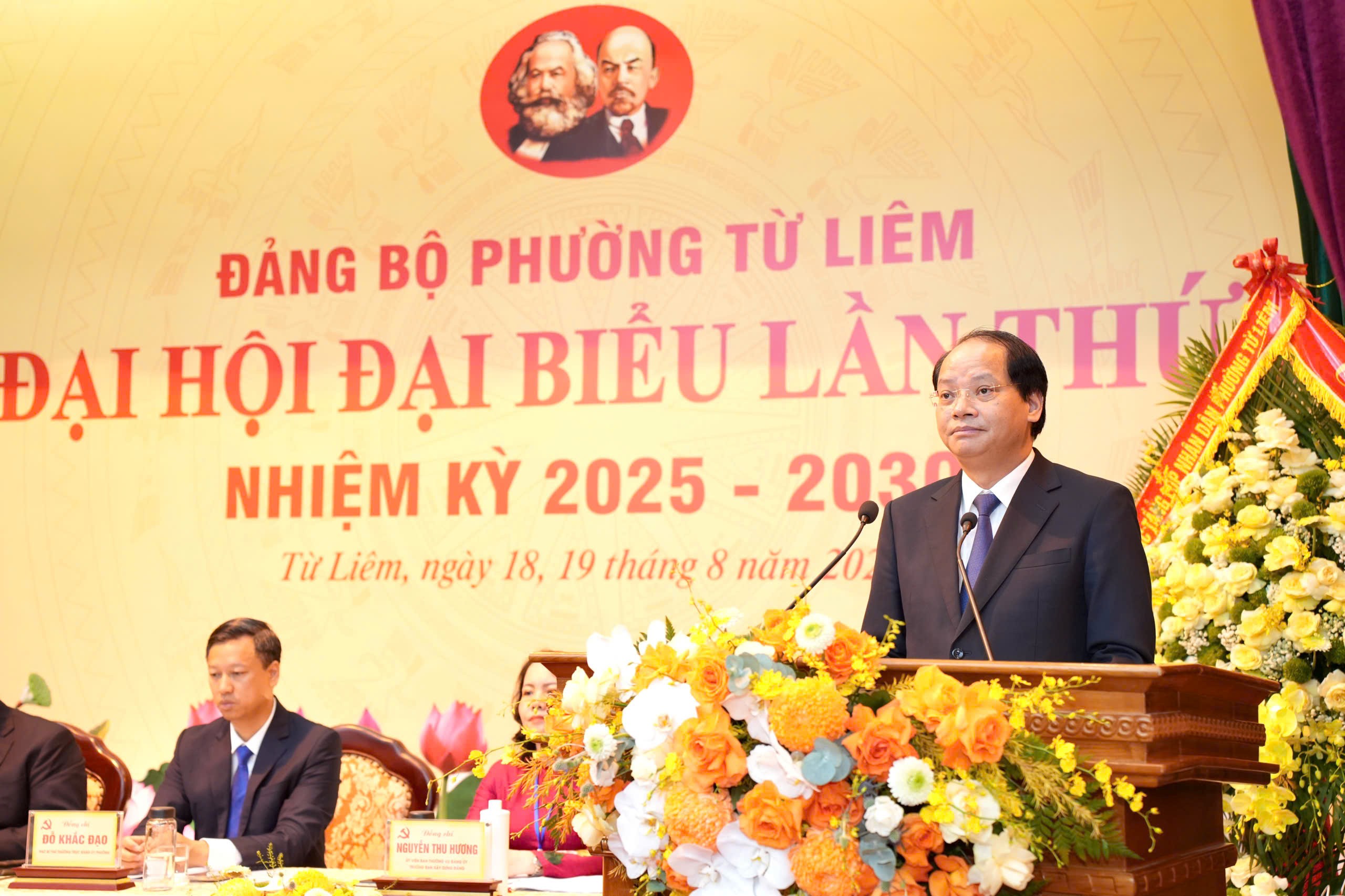 Đại hội Đảng bộ phường Từ Liêm Từ Liêm phát huy khối đại đoàn kết toàn dân, xây dựng phường giàu đẹp