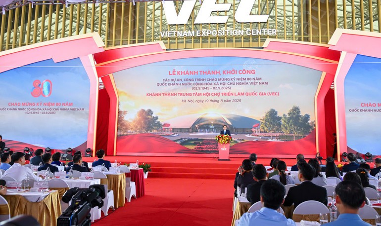 Đồng loạt khởi công, khánh thành 250 công trình trị giá 1,28 triệu tỷ đồng