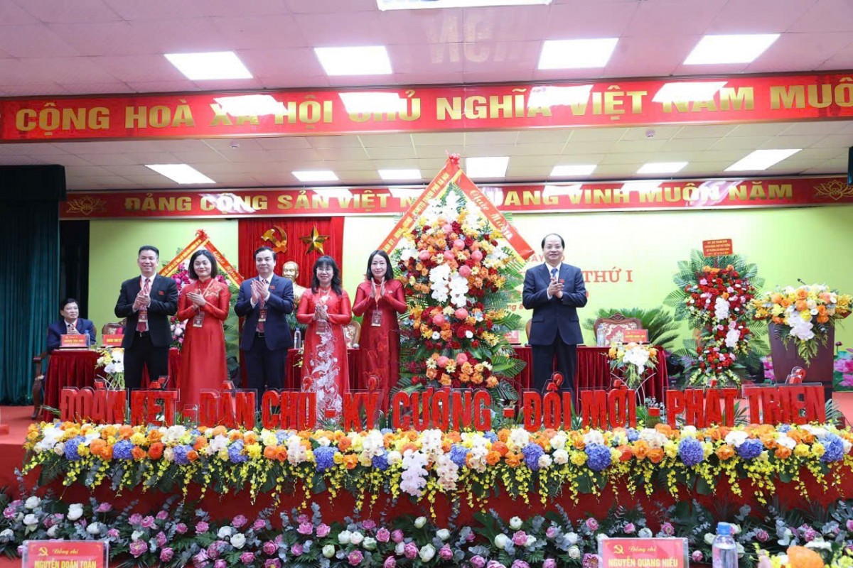 Quyết tâm xây dựng phường Tây Mỗ phát triển toàn diện, trở thành đô thị văn minh, hiện đại