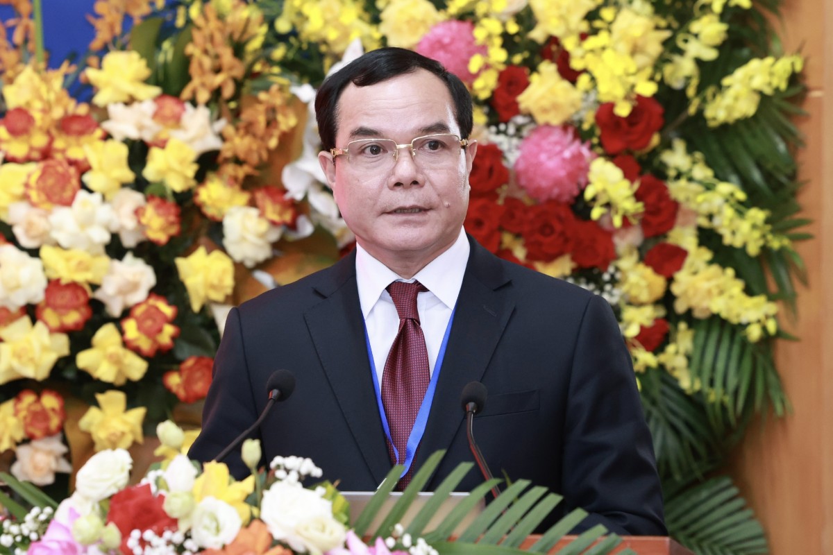 Đảng bộ Tổng LĐLĐ Việt Nam đổi mới tư duy, góp phần xây dựng giai cấp công nhân hiện đại, lớn mạnh