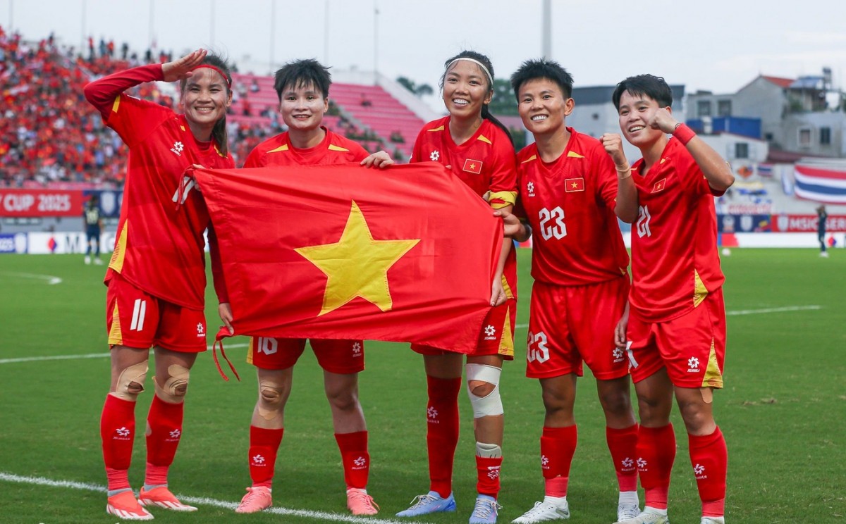 Tuyển nữ Việt Nam 