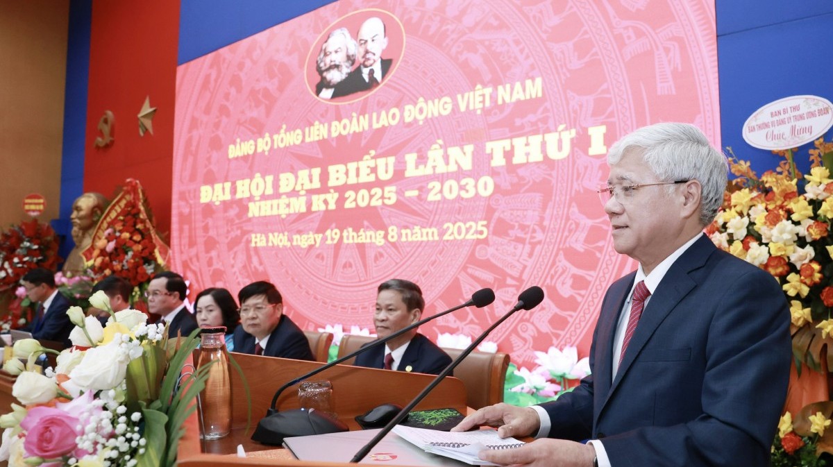 Mỗi cán bộ, đảng viên Tổng Liên đoàn phải thông suốt về tư tưởng, đồng thuận cao về ý chí, hành động