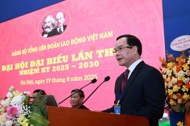 Quyết tâm thực hiện thắng lợi Nghị quyết Đại hội Đảng bộ Tổng LĐLĐ Việt Nam lần thứ I