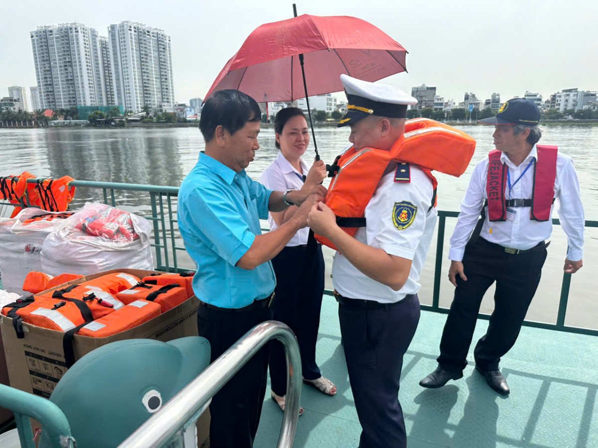 Đảm bảo an toàn giao thông đường thuỷ dịp Lễ Quốc khánh 2/9 tại TP.HCM