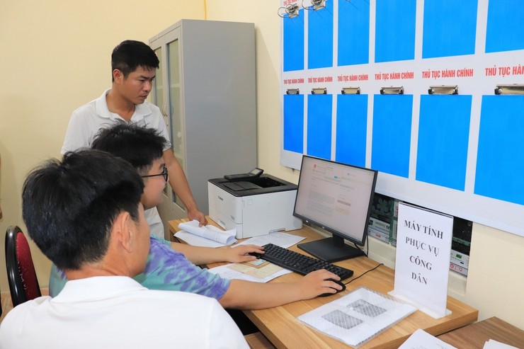 Hiệu quả thiết thực trong công tác chuyển đổi số ở Phú Nghĩa