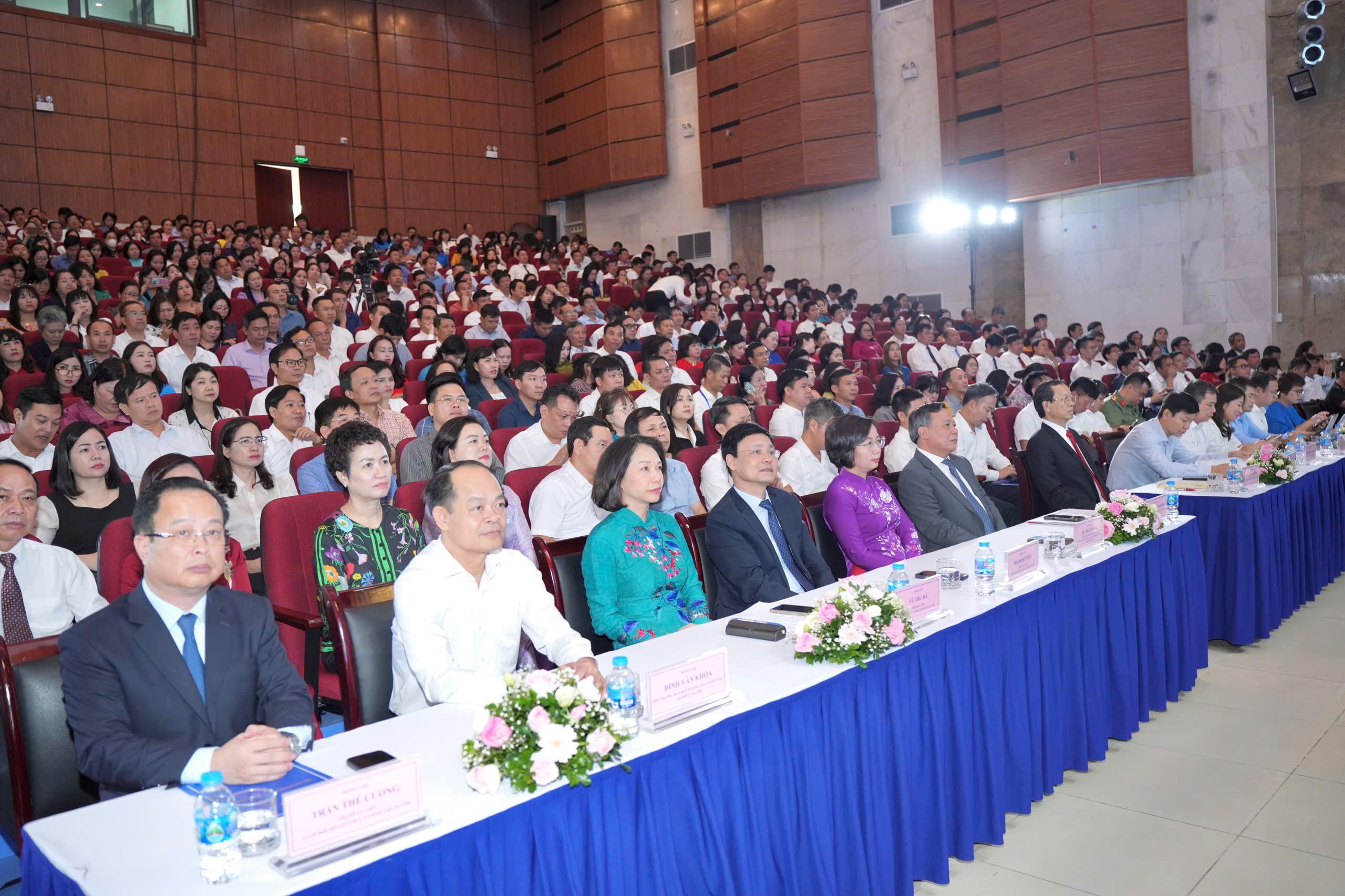 Phát huy vai trò tiên phong của ngành Giáo dục Thủ đô