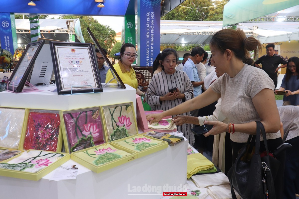 Kỳ cuối: Đưa làng nghề truyền thống hội nhập quốc tế