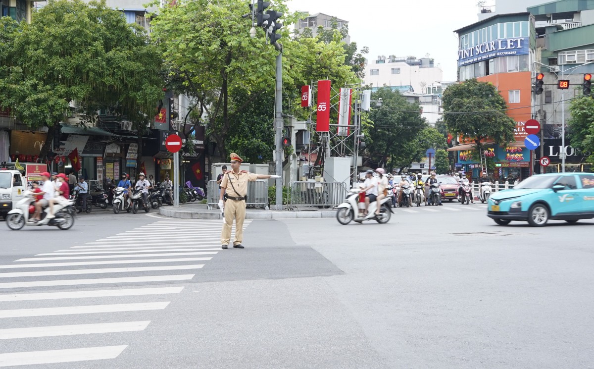 An toàn giao thông được siết chặt trong buổi tổng duyệt kỷ niệm 80 năm Quốc khánh Giao thông ổn định trước buổi tổng duyệt kỷ niệm 80 năm Quốc khánh