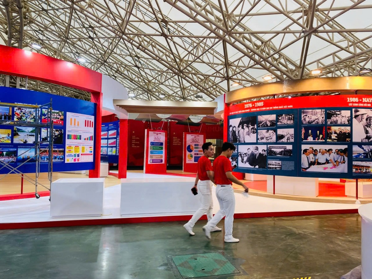 Hoàn thiện những khâu cuối cho Triển lãm thành tựu ngành Công Thương