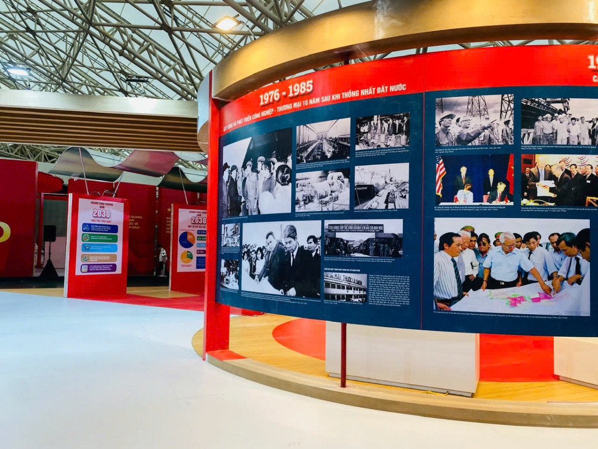 Hoàn thiện những khâu cuối cho Triển lãm thành tựu ngành Công Thương