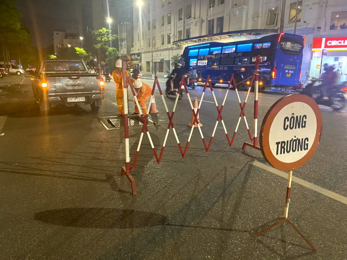 Những “người lính” thầm lặng bảo đảm an toàn điện cho ngày Quốc khánh 2/9