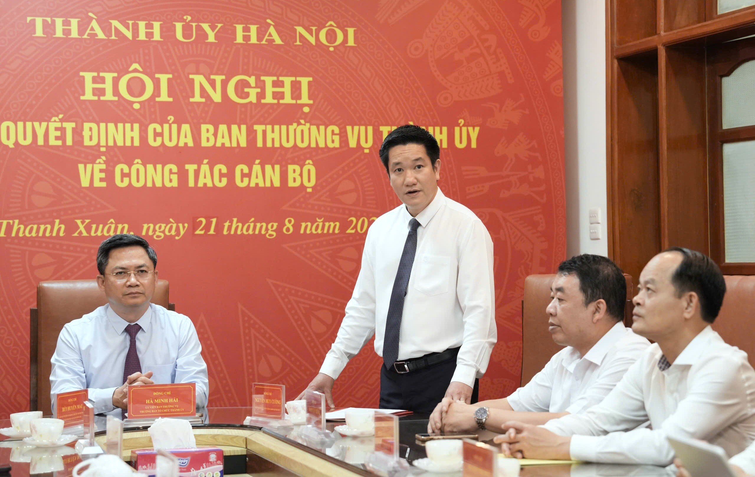 Đồng chí Nguyễn Huy Cường giữ chức Bí thư Đảng ủy phường Thanh Xuân