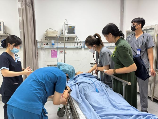 Từ hào khí Tháng Tám đến khát vọng chăm sóc sức khỏe Nhân dân Thủ đô Từ hào khí Tháng Tám đến khát vọng chăm sóc sức khỏe Nhân dân Thủ đô