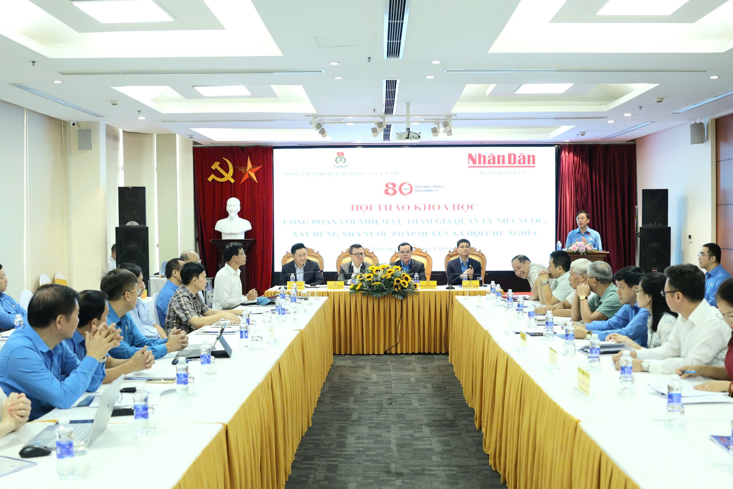 Công đoàn với nhiệm vụ tham gia quản lý, xây dựng Nhà nước pháp quyền xã hội chủ nghĩa