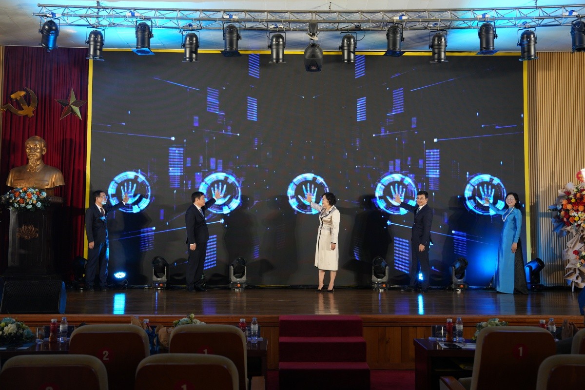 Thời báo Ngân hàng khẳng định vị thế là cơ quan báo chí kinh tế - tài chính - ngân hàng hàng đầu