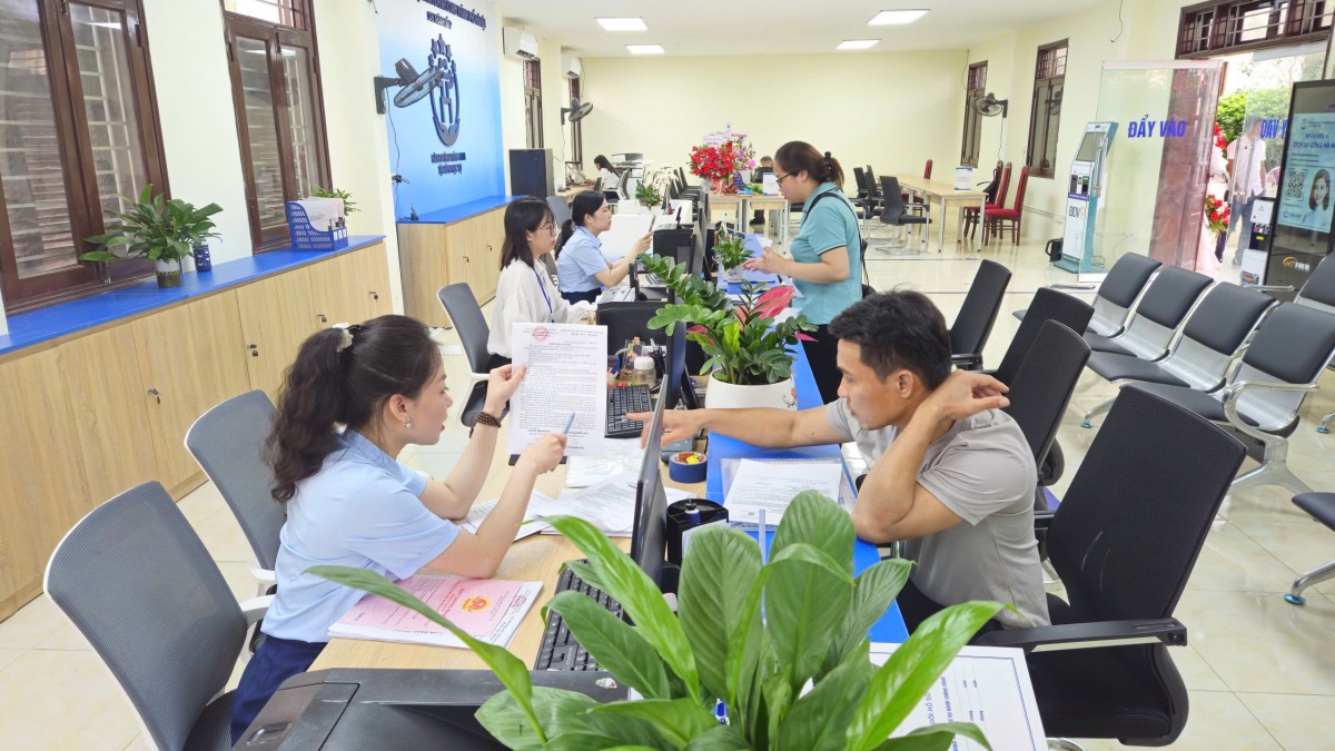 Ra mắt hai Điểm phục vụ hành chính công tại Sơn Tây và Quảng Oai