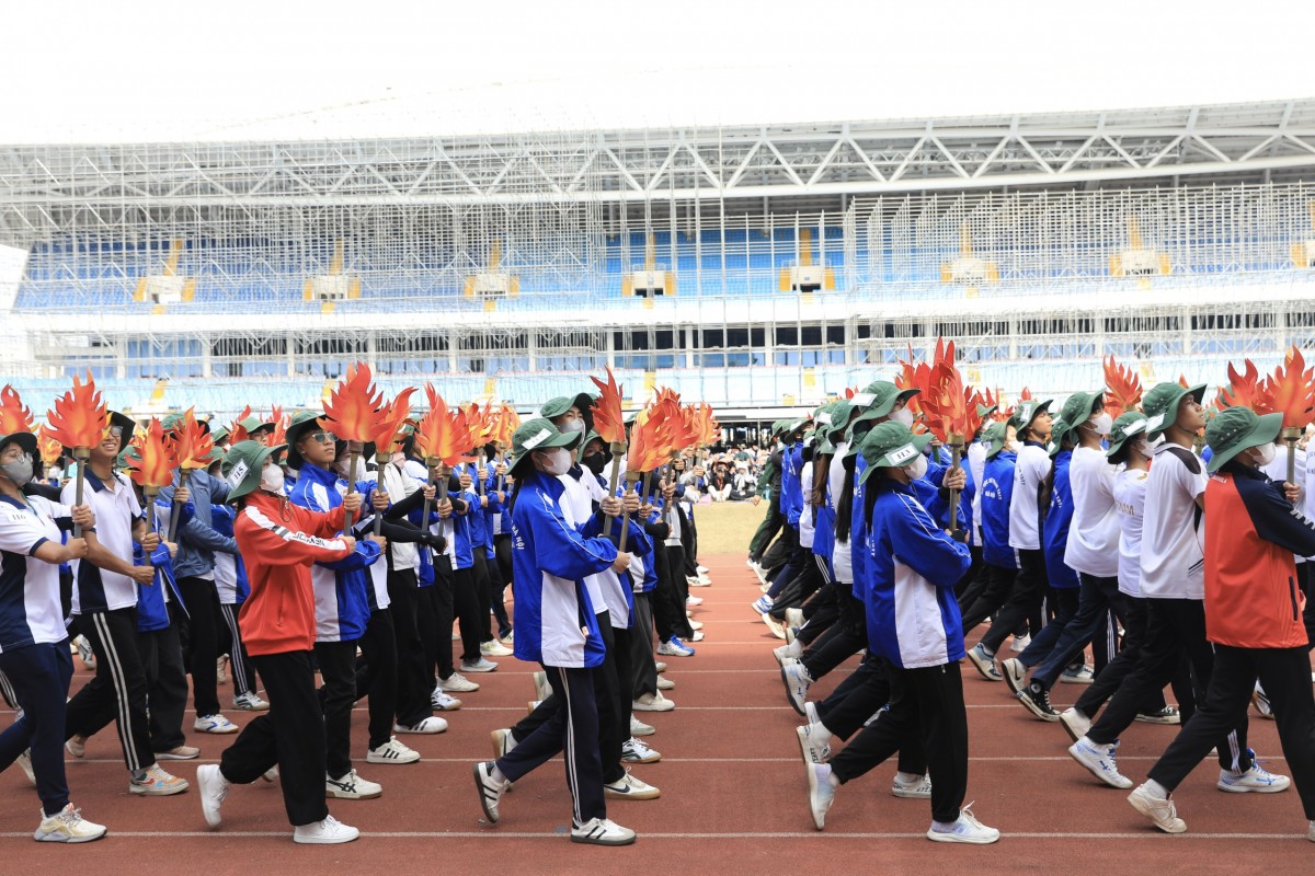 Lãnh đạo Mặt trận thành phố Hà Nội thăm, động viên các khối tham gia diễu hành tại sự kiện A80