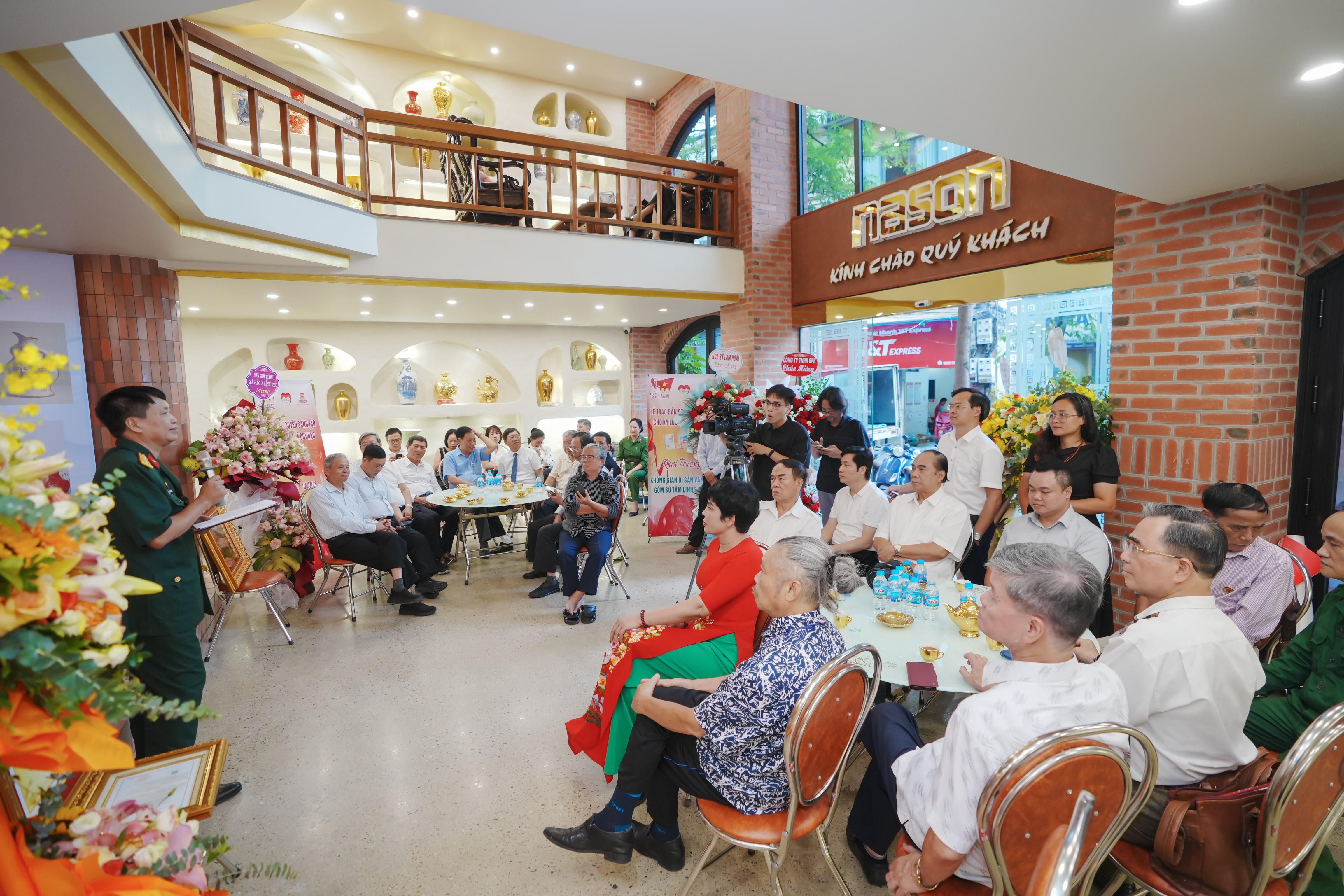 Ra mắt không gian văn hóa di sản gốm sứ tâm linh NASON