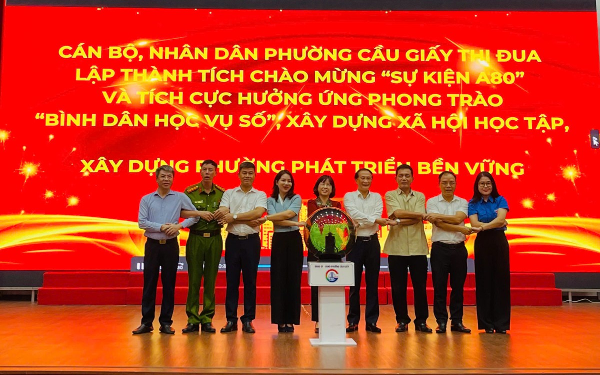 Cầu Giấy: Phát động Tuần lễ thi đua cao điểm và hưởng ứng phong trào “Bình dân học vụ số”