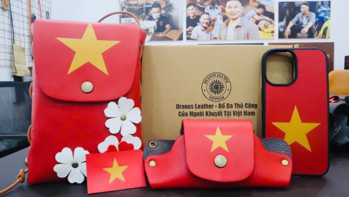 “Tôi giỏi” và Bộ sưu tập độc đáo của người khuyết tật chào mừng 80 năm Quốc khánh