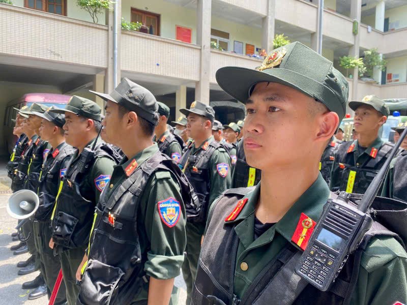 Cảnh sát đặc nhiệm quyết tâm cao nhất hoàn thành nhiệm vụ đảm bảo an toàn sự kiện A80 Cảnh sát đặc nhiệm quyết tâm cao nhất đảm bảo an toàn sự kiện A80