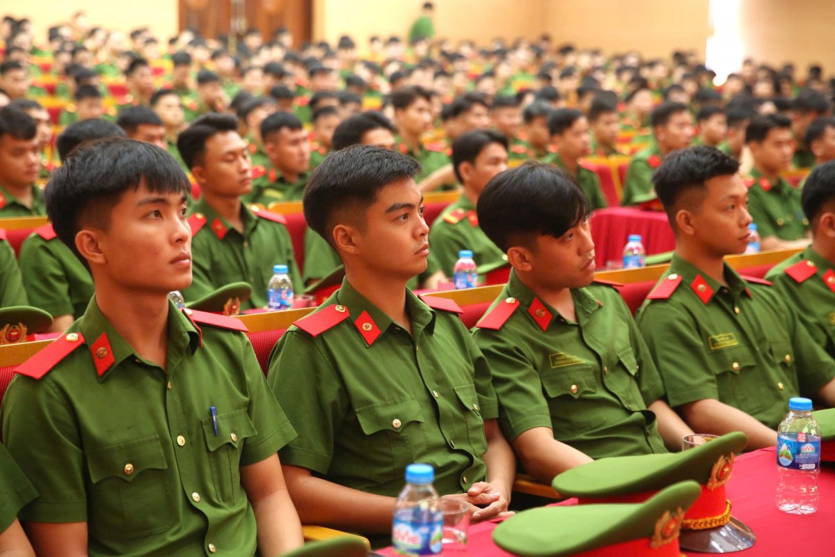 Hơn 1.700 cán bộ, học viên CAND được trang bị kỹ năng thực tiễn trước thềm Đại lễ kỷ niệm A80