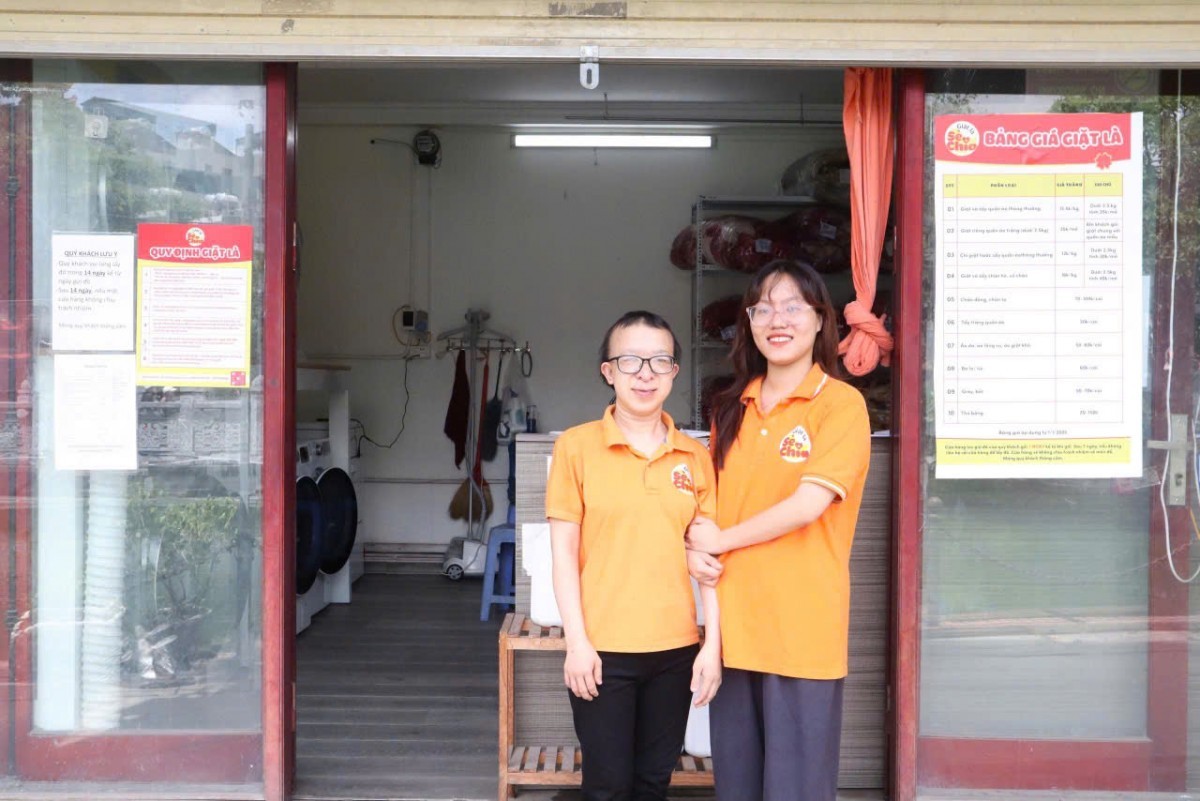 Bài 3: Thắp sáng ngọn lửa từ thế hệ trẻ