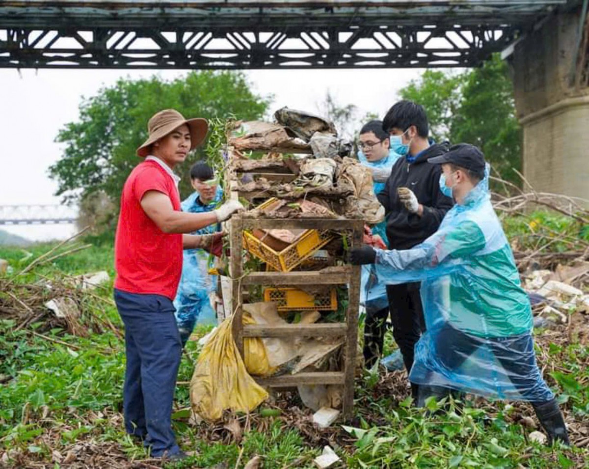 Bài 3: Thắp sáng ngọn lửa từ thế hệ trẻ