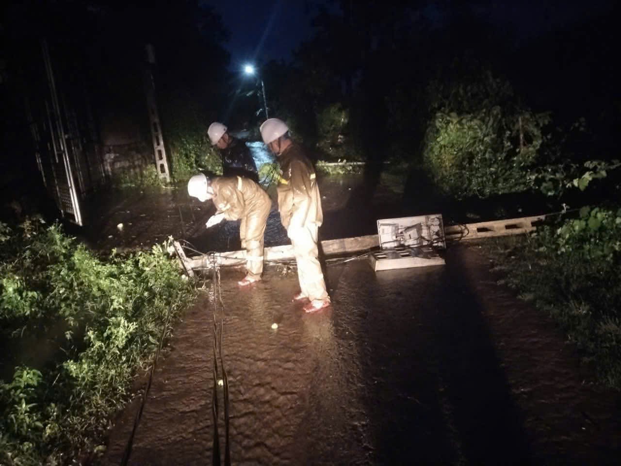 Nghệ An tập trung khắc phục hậu quả bão số 5