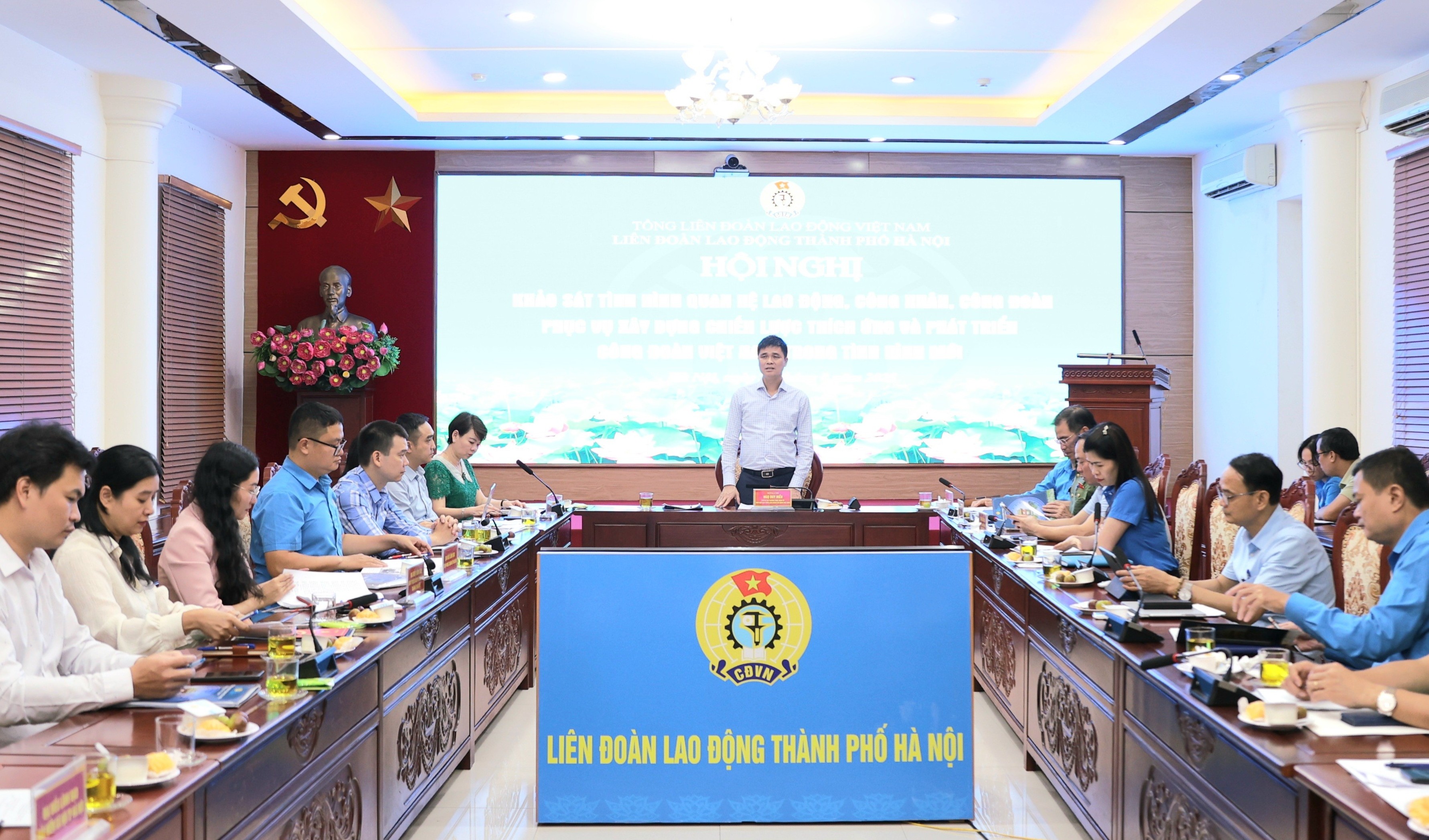 Tổng LĐLĐ Việt Nam khảo sát tình hình quan hệ lao động, công nhân và Công đoàn tại Hà Nội