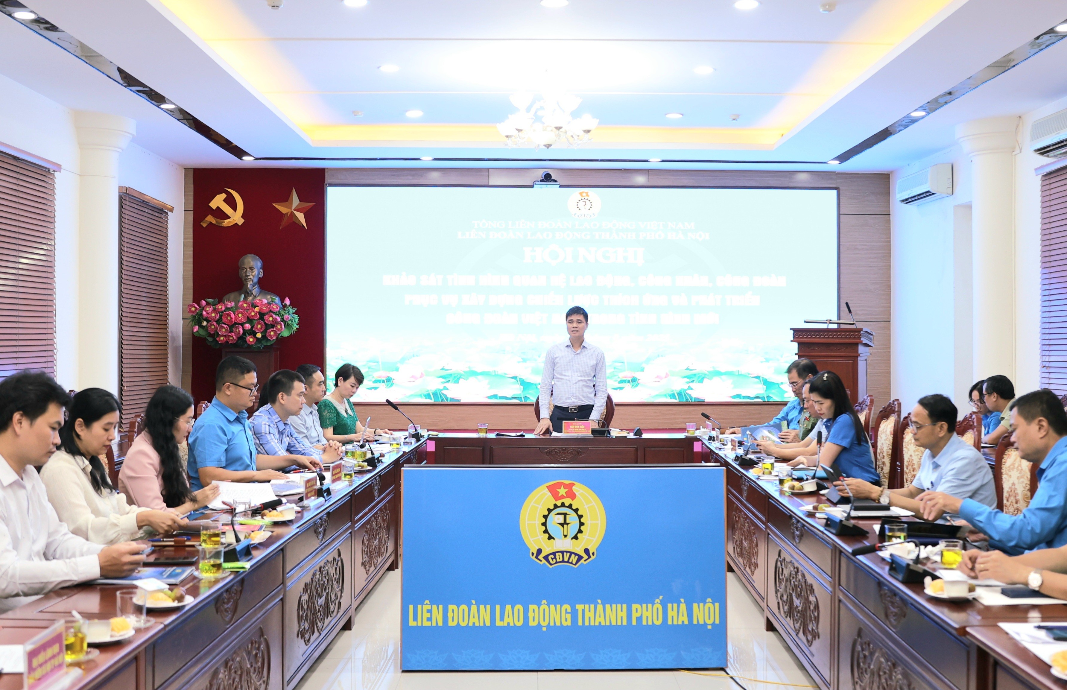 Tổng LĐLĐ Việt Nam khảo sát tình hình quan hệ lao động, công nhân và Công đoàn tại Hà Nội