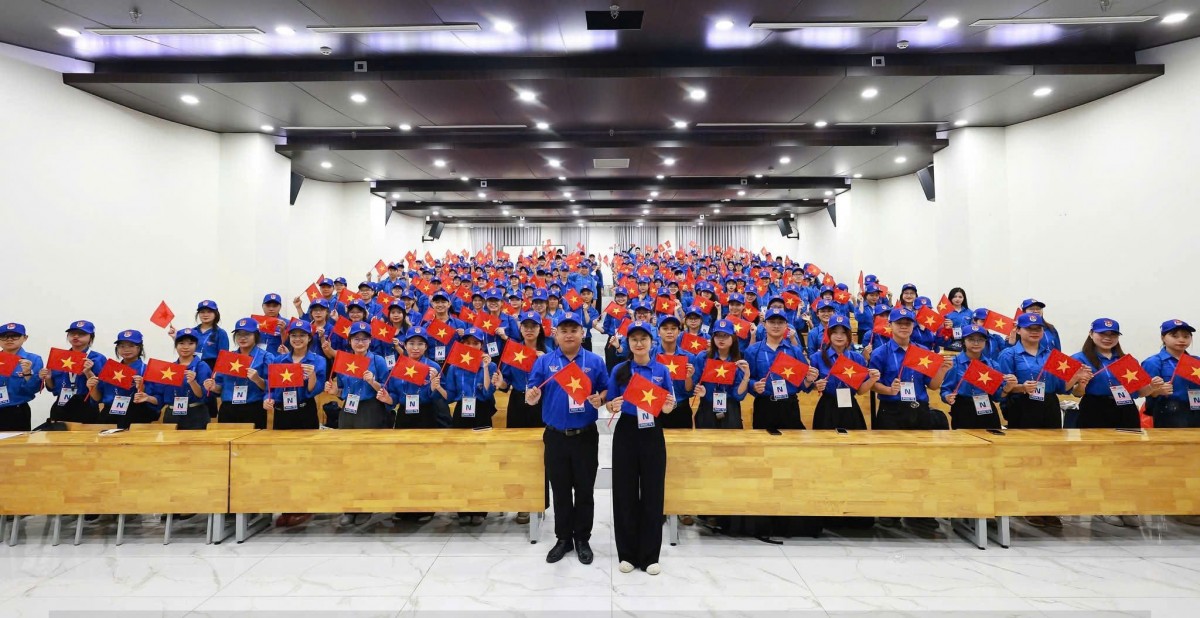 8.800 thanh niên tình nguyện “vào vị trí” phục vụ A80