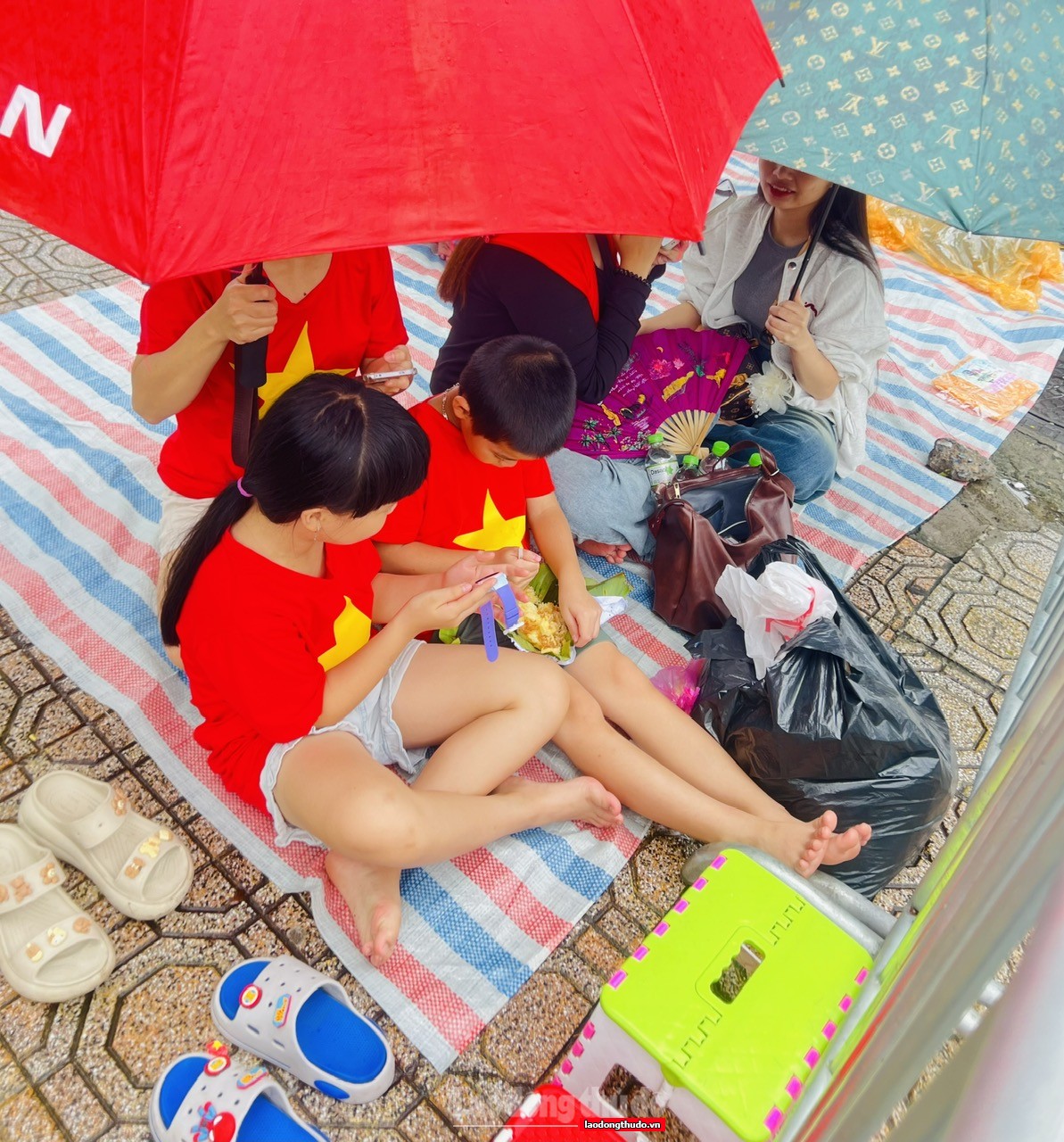 Người dân háo hức chờ đón màn sơ duyệt Lễ diễu binh, diễu hành A80