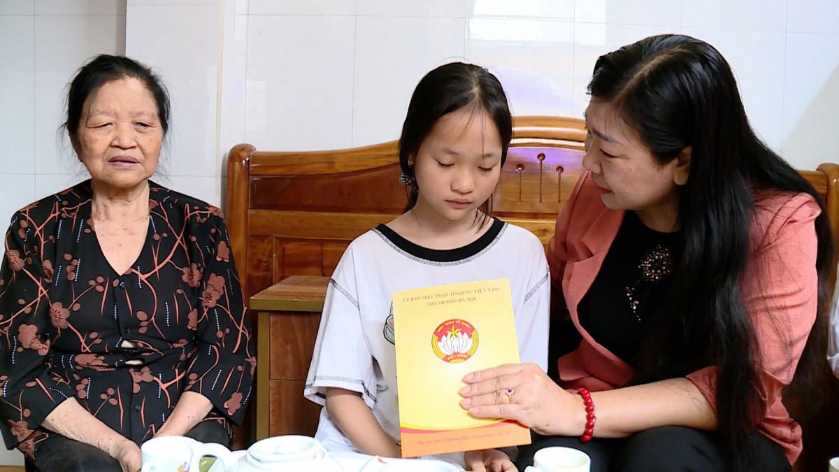 Mỗi gia đình cần nỗ lực vượt khó, vươn lên xây dựng cuộc sống ấm no, hạnh phúc