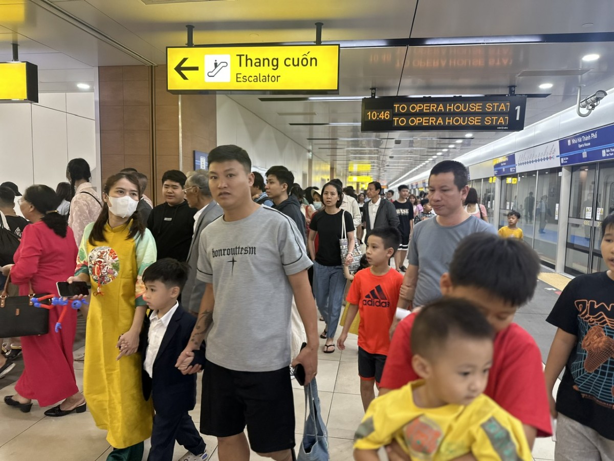 TP.HCM: Tăng cường phương tiện phục vụ người dân dịp lễ 2/9