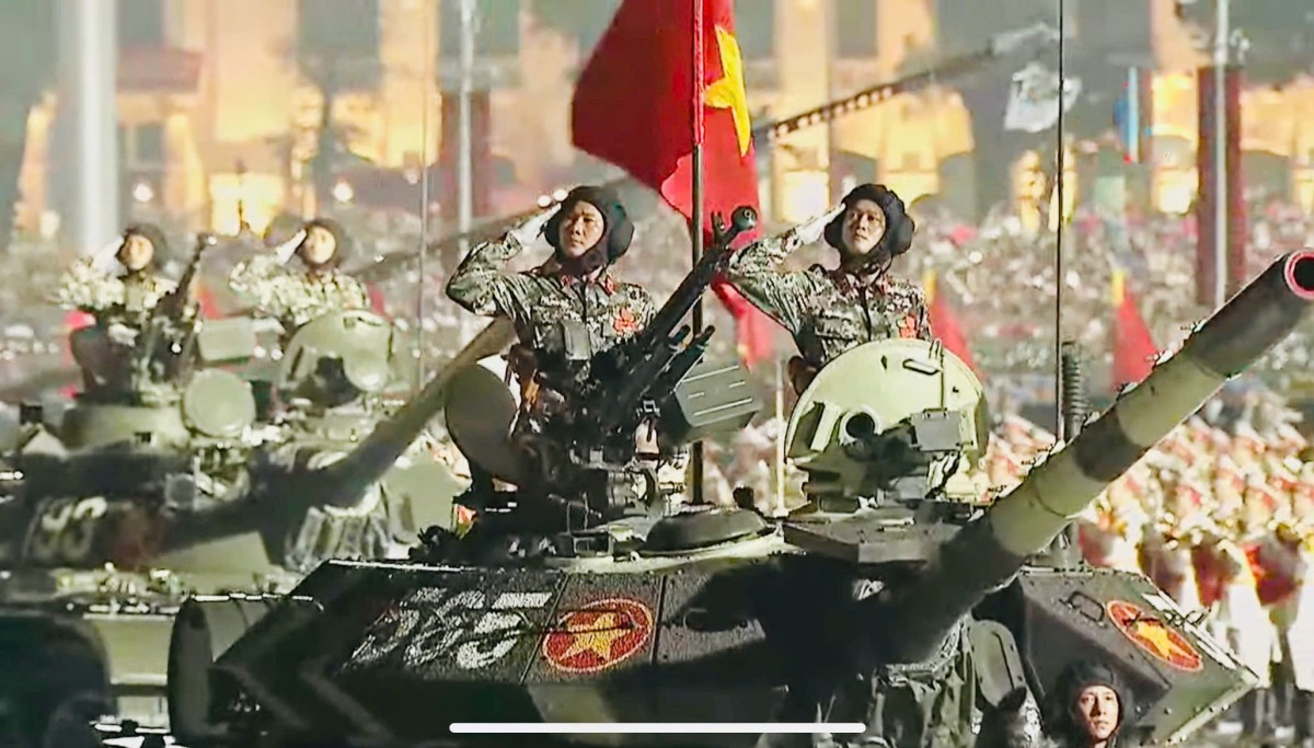 TRỰC TIẾP: Sơ duyệt cấp Nhà nước lễ diễu binh, diễu hành A80