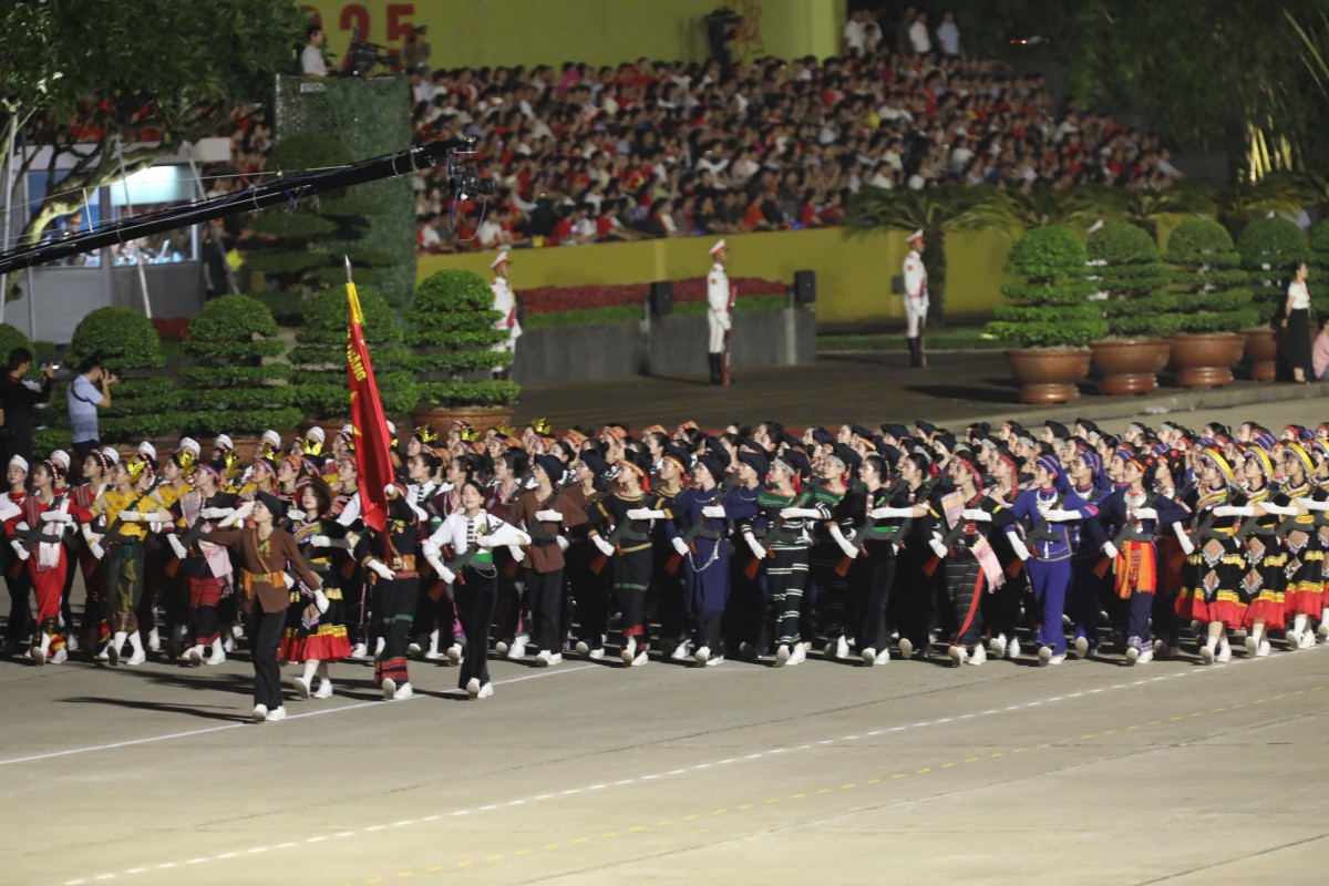 TRỰC TIẾP: Sơ duyệt cấp Nhà nước lễ diễu binh, diễu hành A80