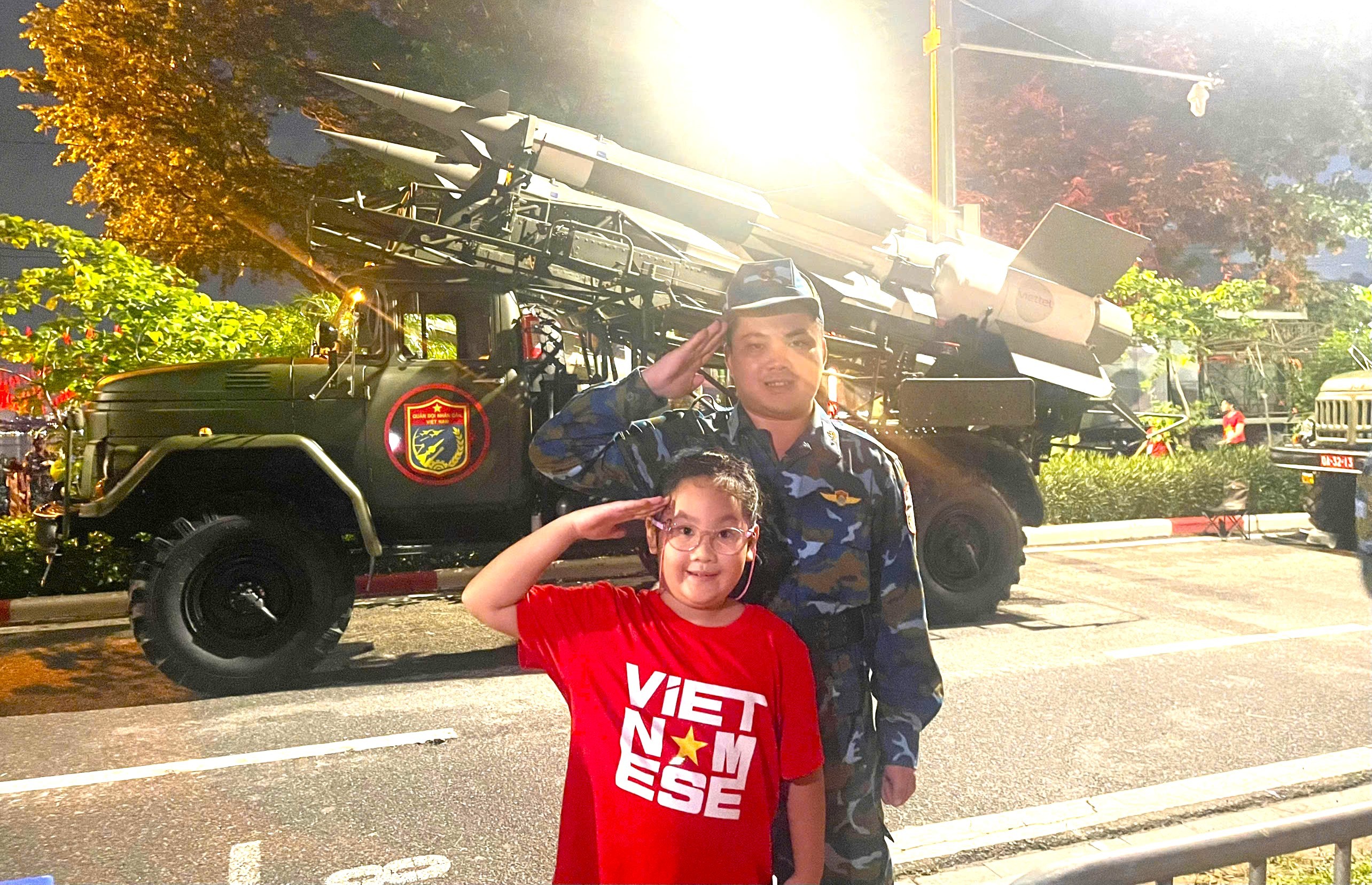 Kỳ 2: Khi lòng dân dệt nên khúc tráng ca Kỳ 2: Khi lòng dân dệt nên khúc tráng ca