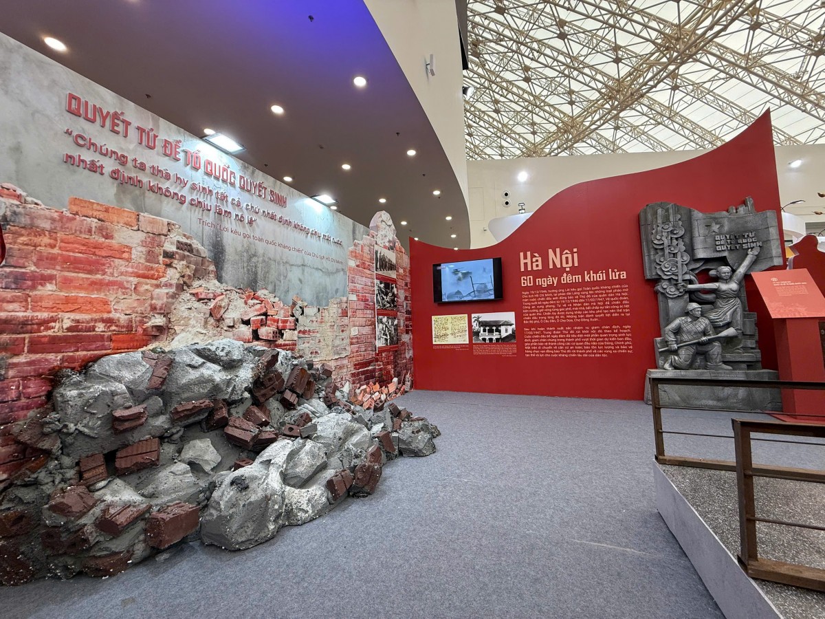 Hà Nội tham gia triển lãm “80 năm hành trình cùng đất nước”
