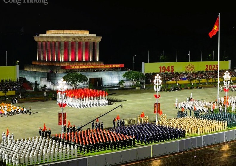 Hà Nội mùa thu năm ấy… mãi âm vang trong tâm hồn ta