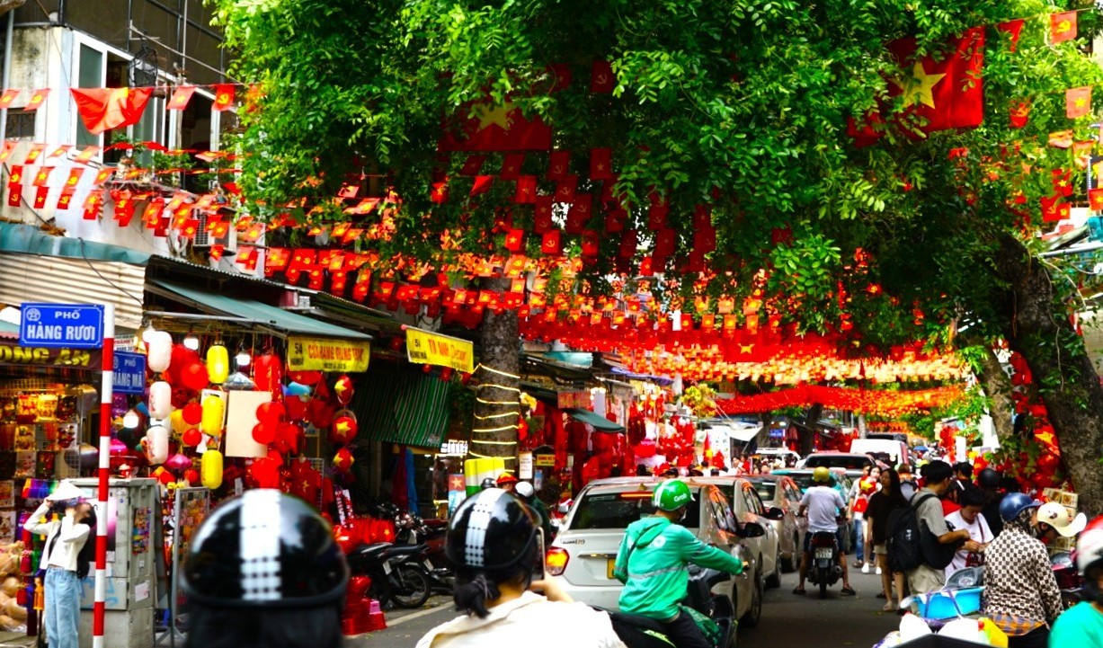 Phố hàng trong trái tim người Hà Nội