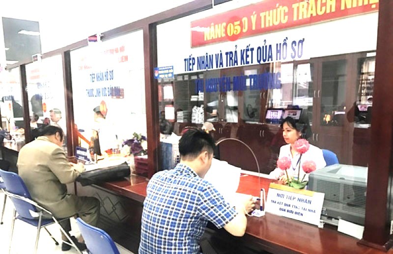 Hà Nội chấn chỉnh tình trạng lạm dụng yêu cầu nộp bản sao có chứng thực Hà Nội chấn chỉnh tình trạng lạm dụng yêu cầu nộp bản sao có chứng thực