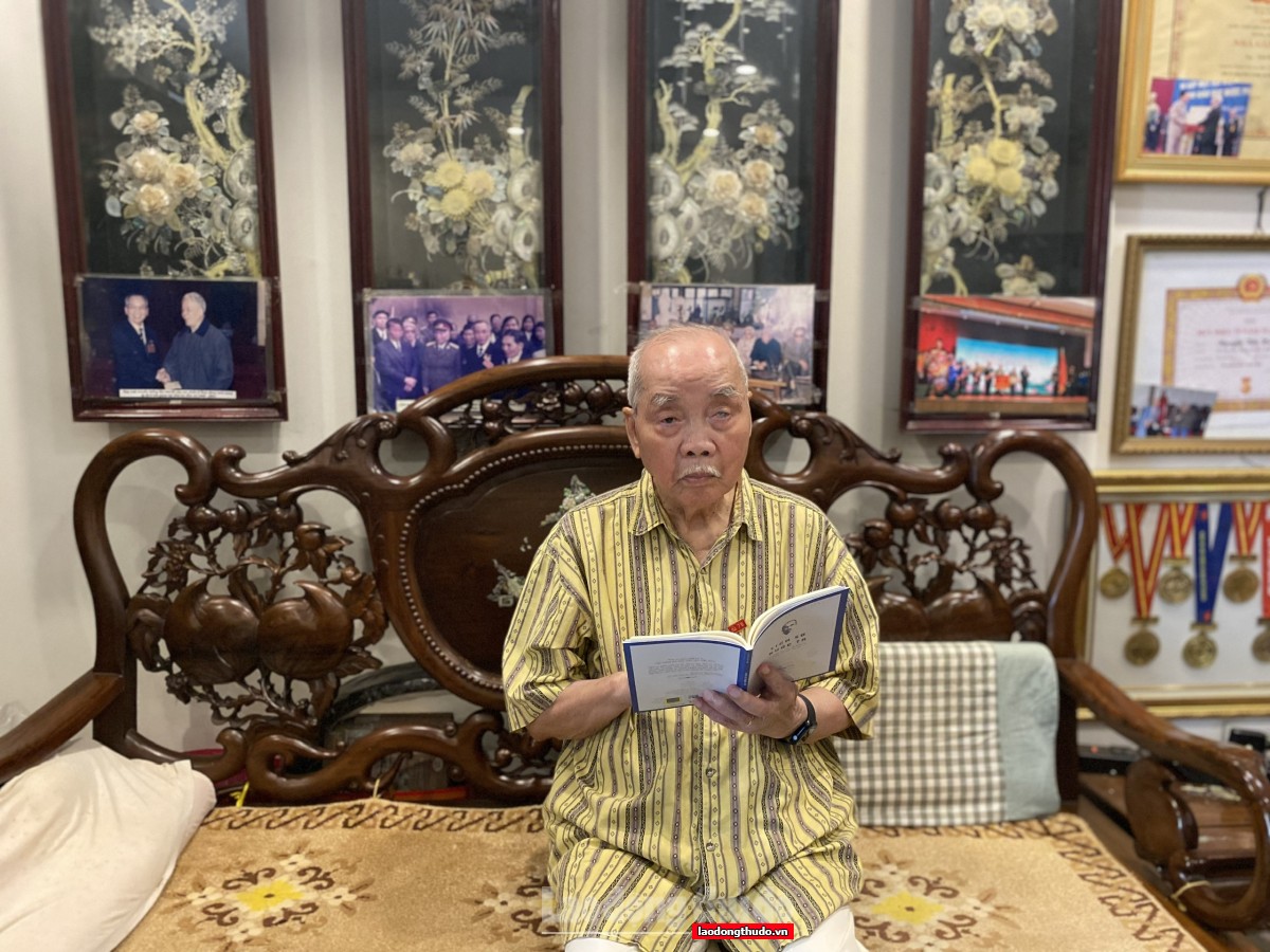 Từ khói lửa chiến tranh, gửi trọn niềm tin vào thế hệ trẻ hôm nay